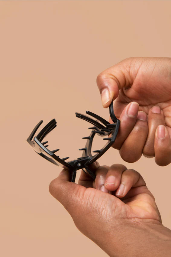 Open Almond Beige Hair Clip