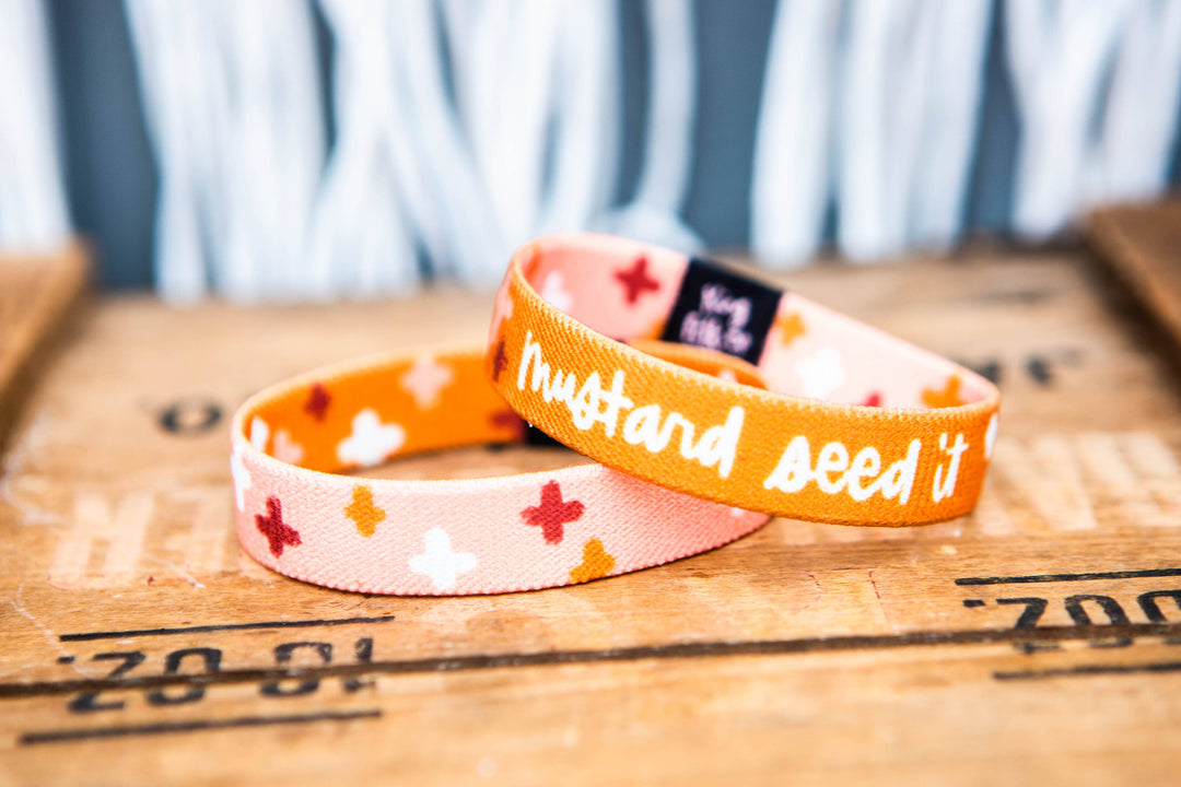 Mustard Seed It Stretchy Bracelet