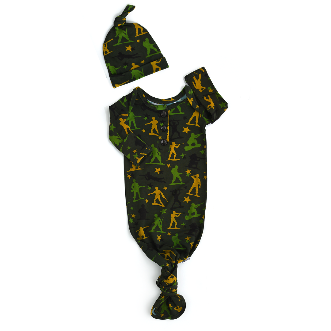 Crew Soldiers GOWN