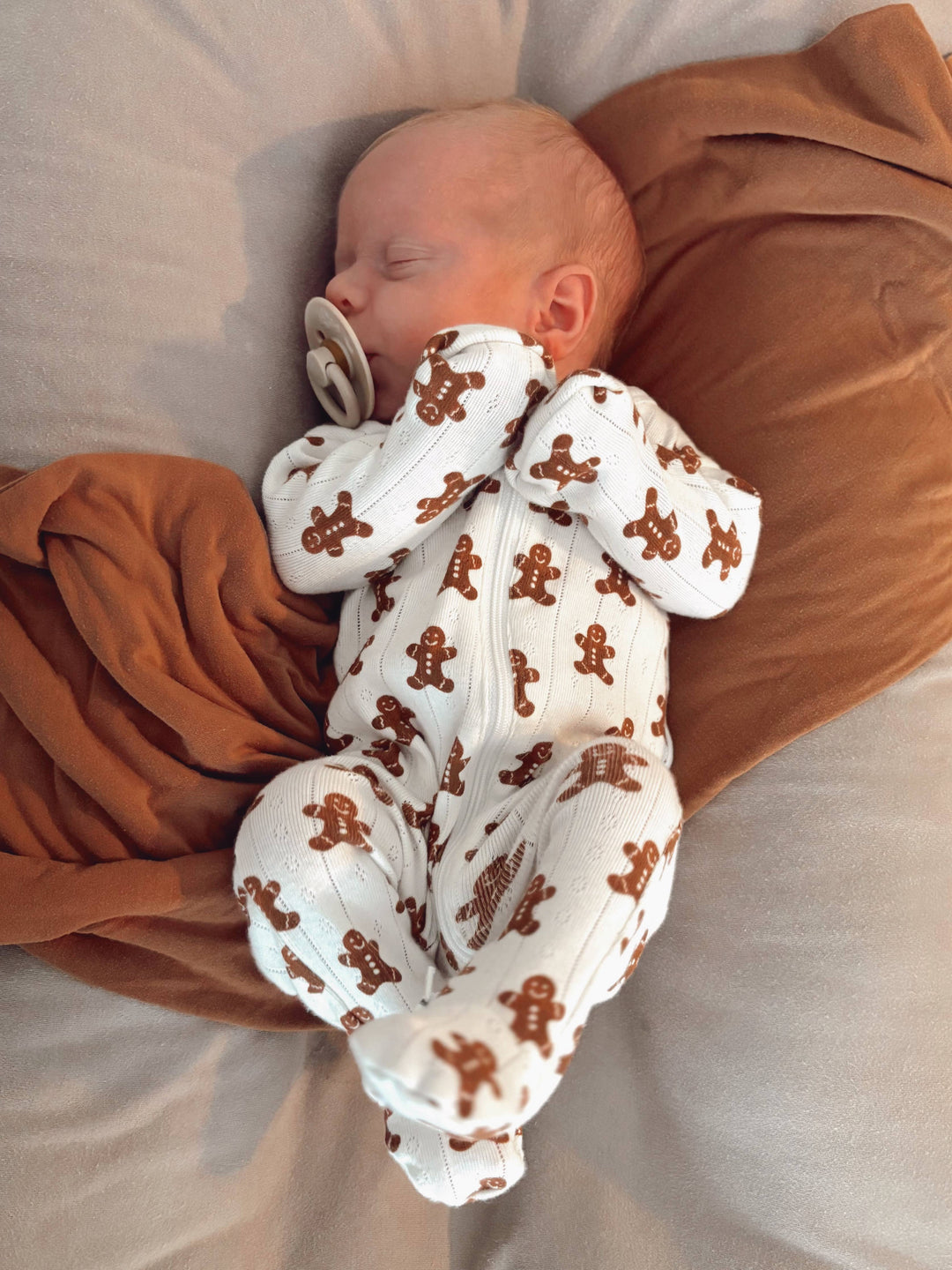 Gingerbread / Organic Pointelle 2-Way Zip Footie