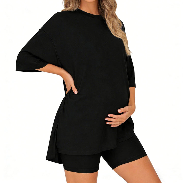 Relaxed Fit Maternity Lounge Activity Set – Short Sleeve Top & Biker Shorts
