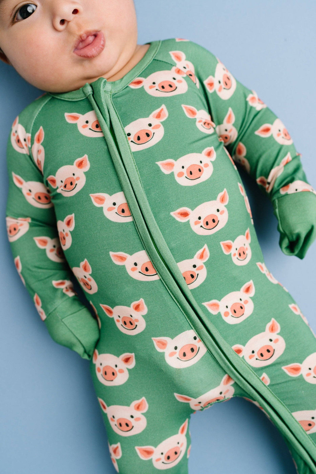 Happy Piglets Bamboo Sleeper