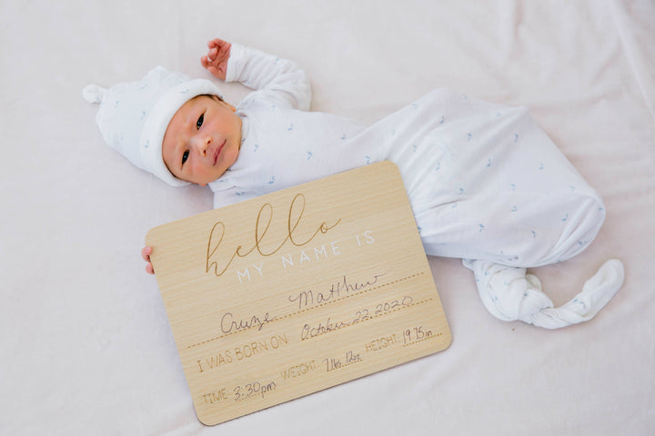 Fill In Baby Arrival Milestone Photo Prop