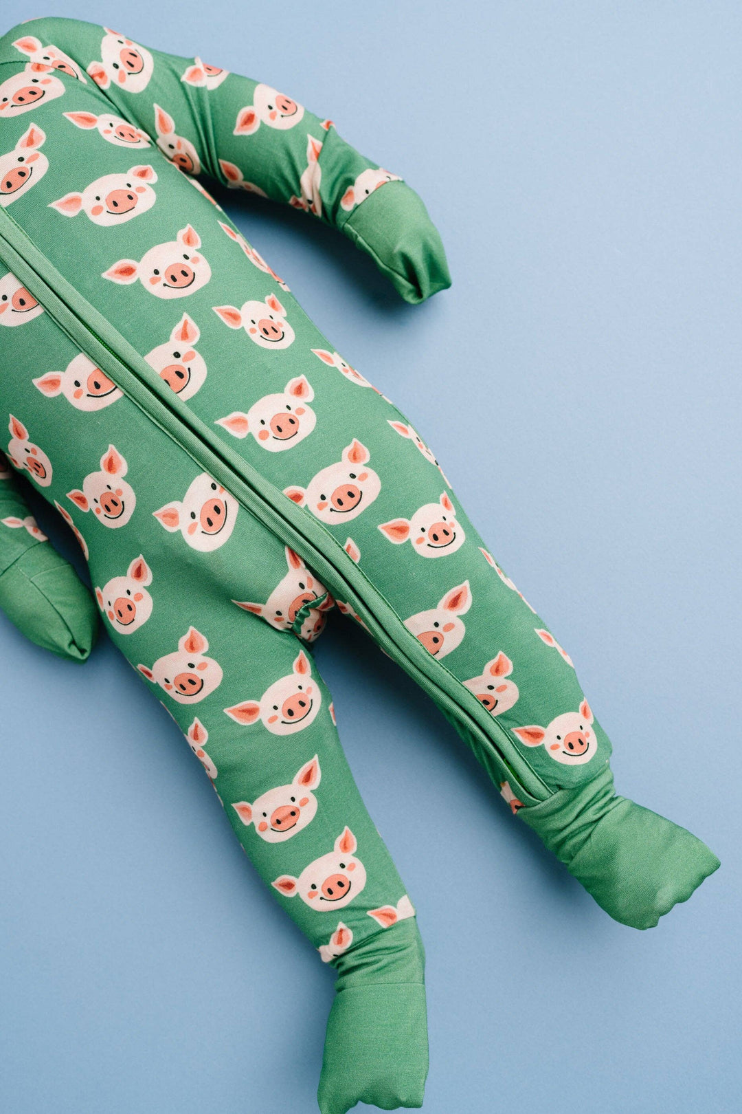 Happy Piglets Bamboo Sleeper