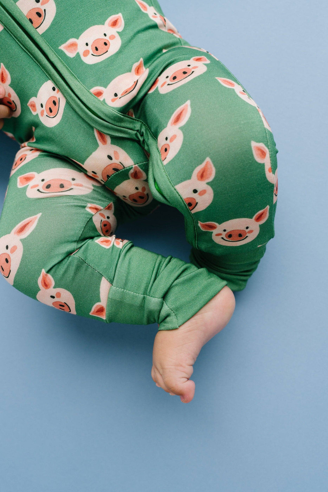 Happy Piglets Bamboo Sleeper